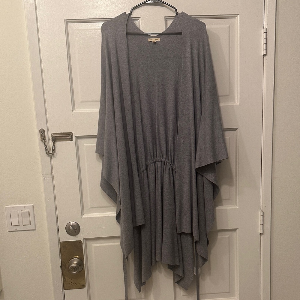 Tea n Rose Gray Wrap